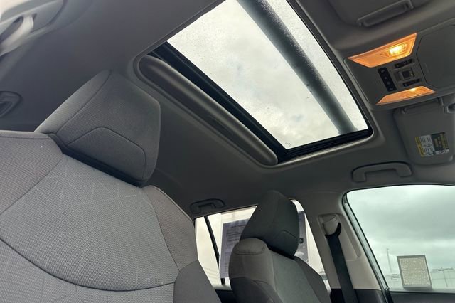 Certified 2020 Toyota RAV4 XLE image 19