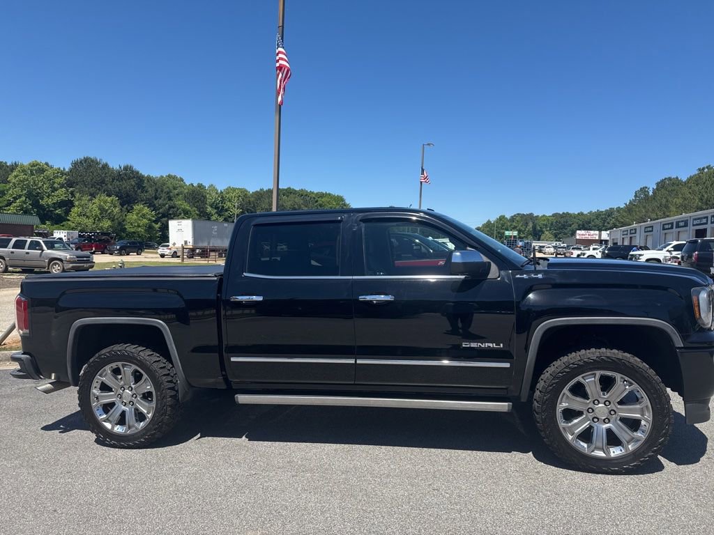 Used 2018 GMC Sierra 1500 Denali w/ Denali Ultimate Package AWD/4WD image 10