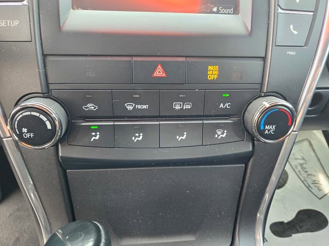 Used 2015 Toyota Camry SE image 16