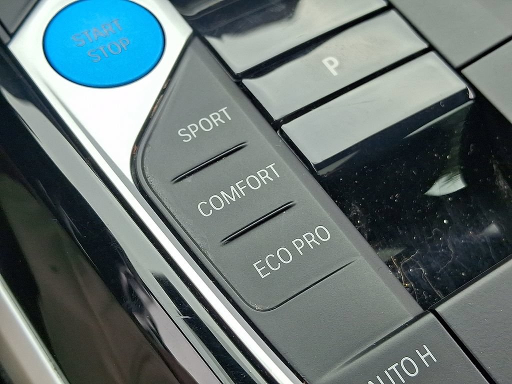 Used 2023 BMW i4 eDrive40 w/ Premium Package RWD image 26