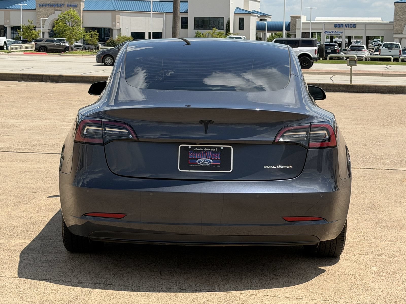 Used 2022 Tesla Model 3 Long Range AWD/4WD image 5