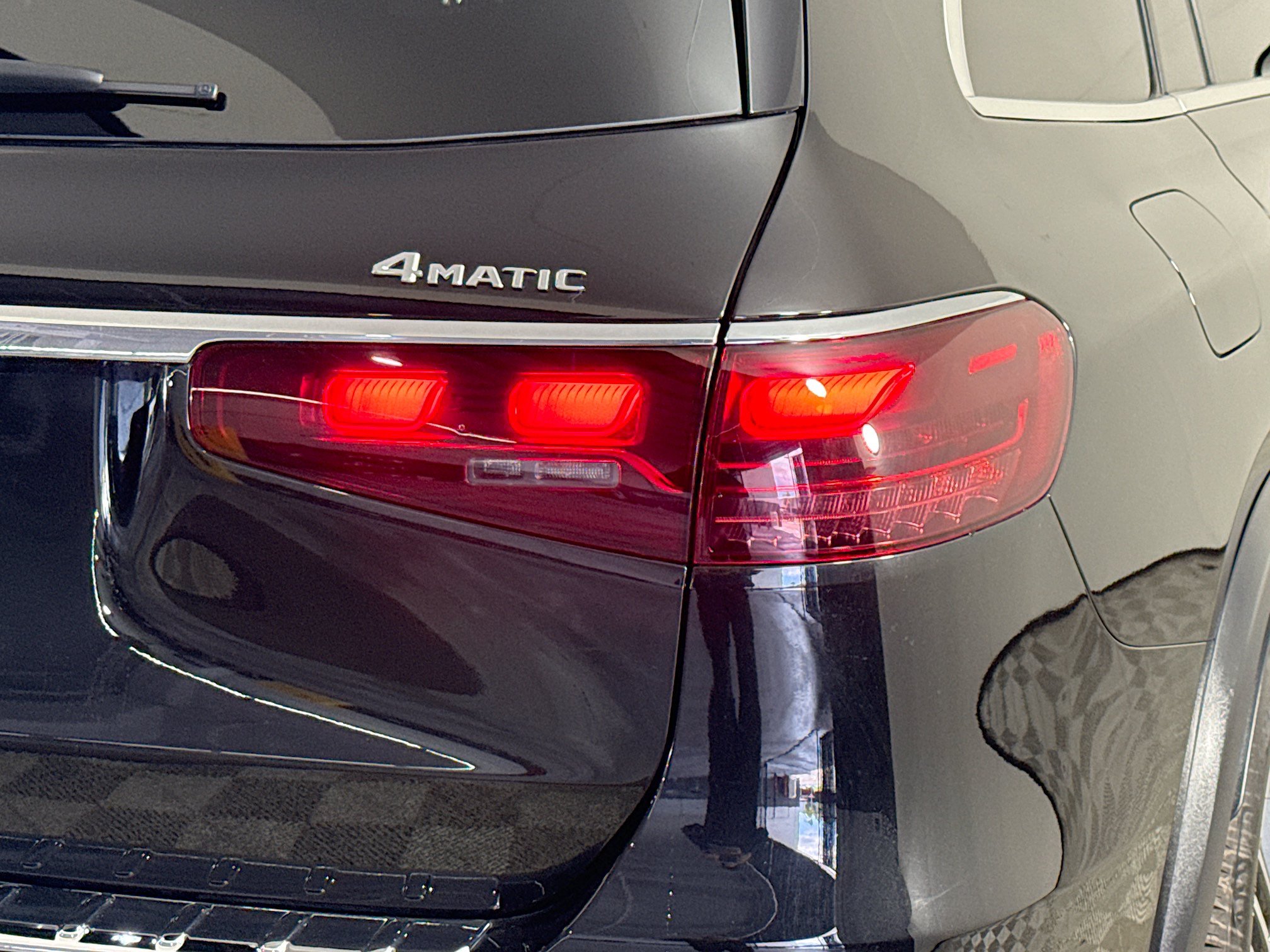 Used 2025 Mercedes-Benz GLS 450 4MATIC image 34