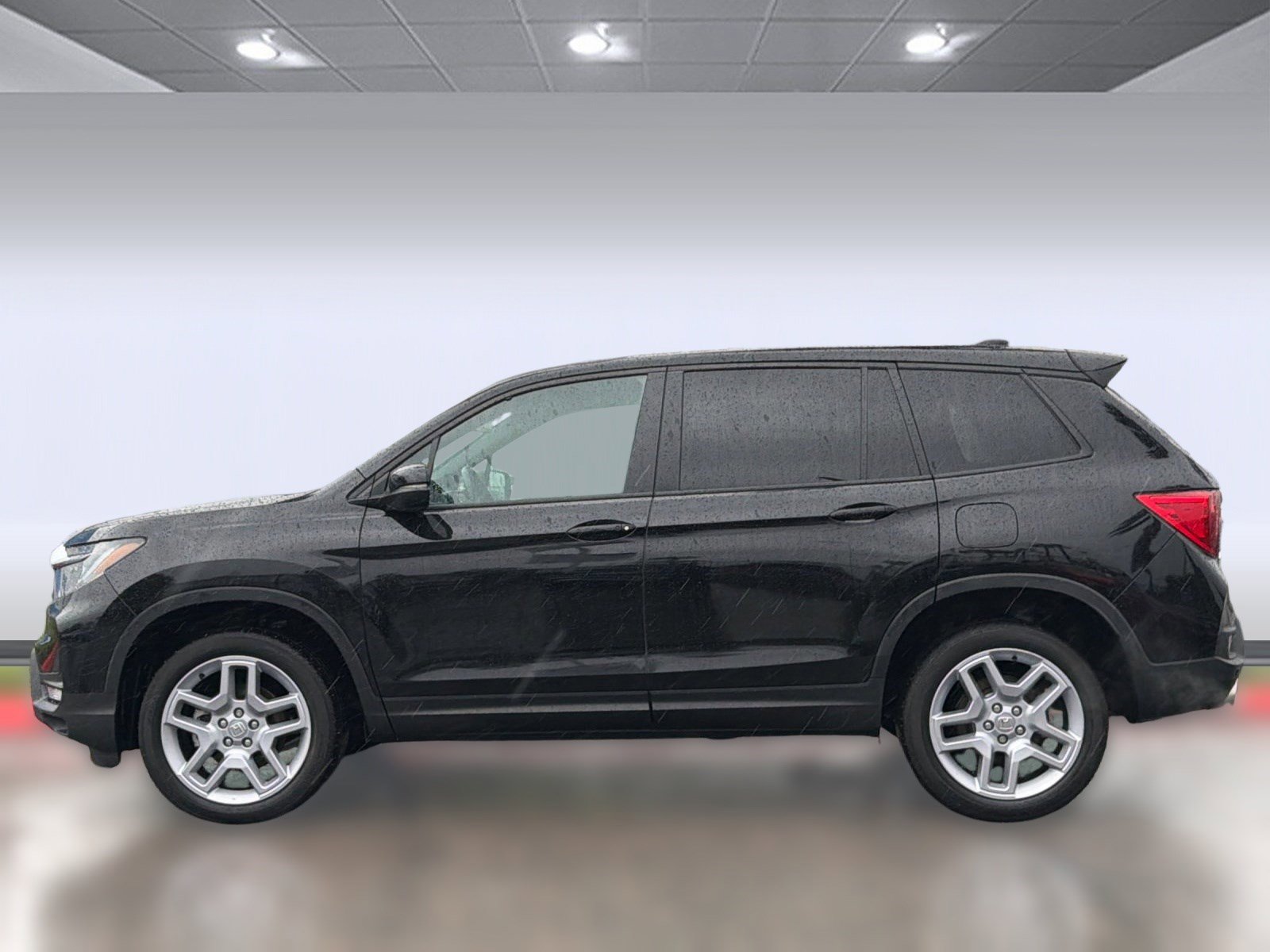 Certified 2025 Honda Passport EX-L image 2