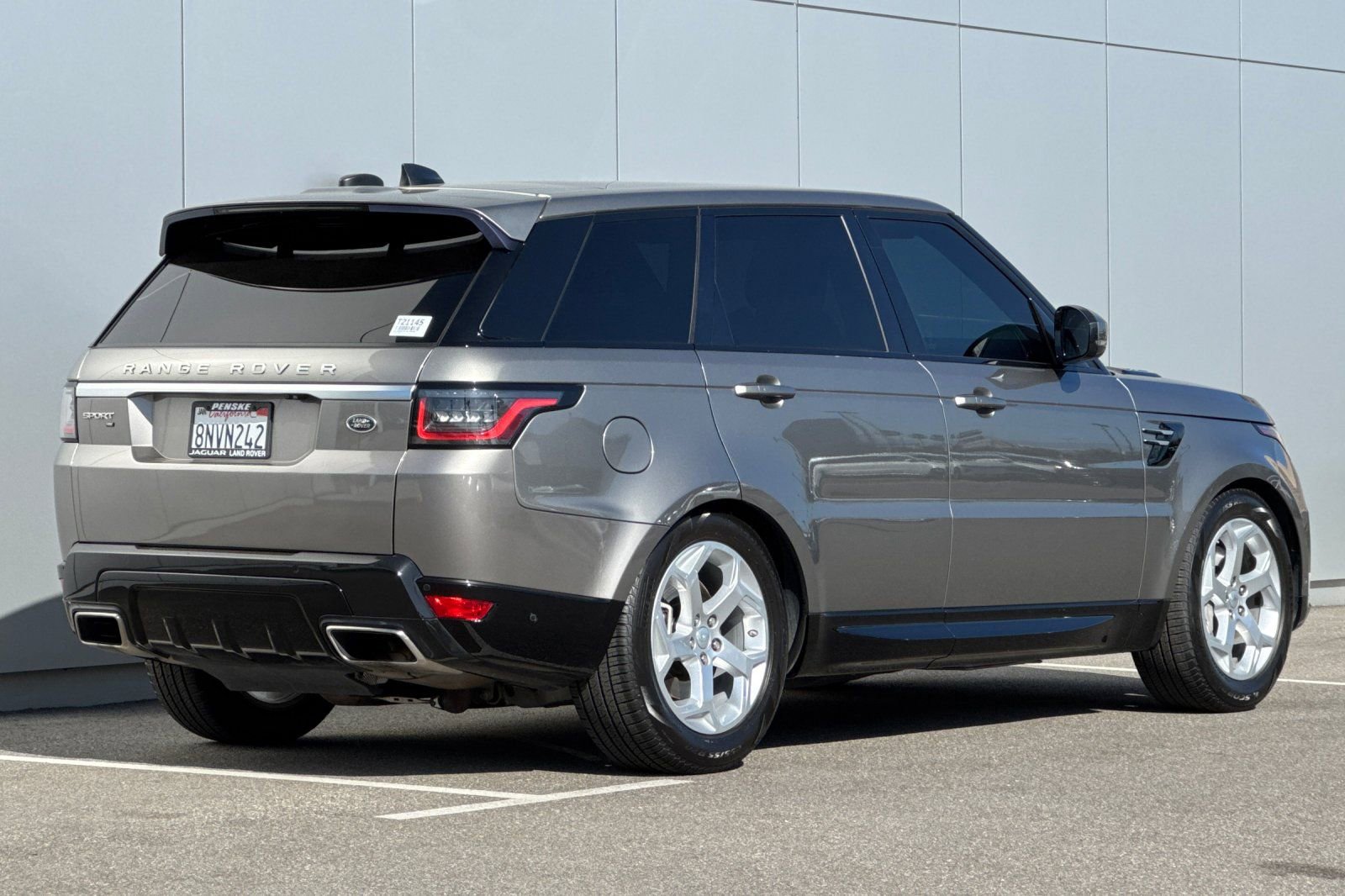 Used 2020 Land Rover Range Rover Sport HSE image 5