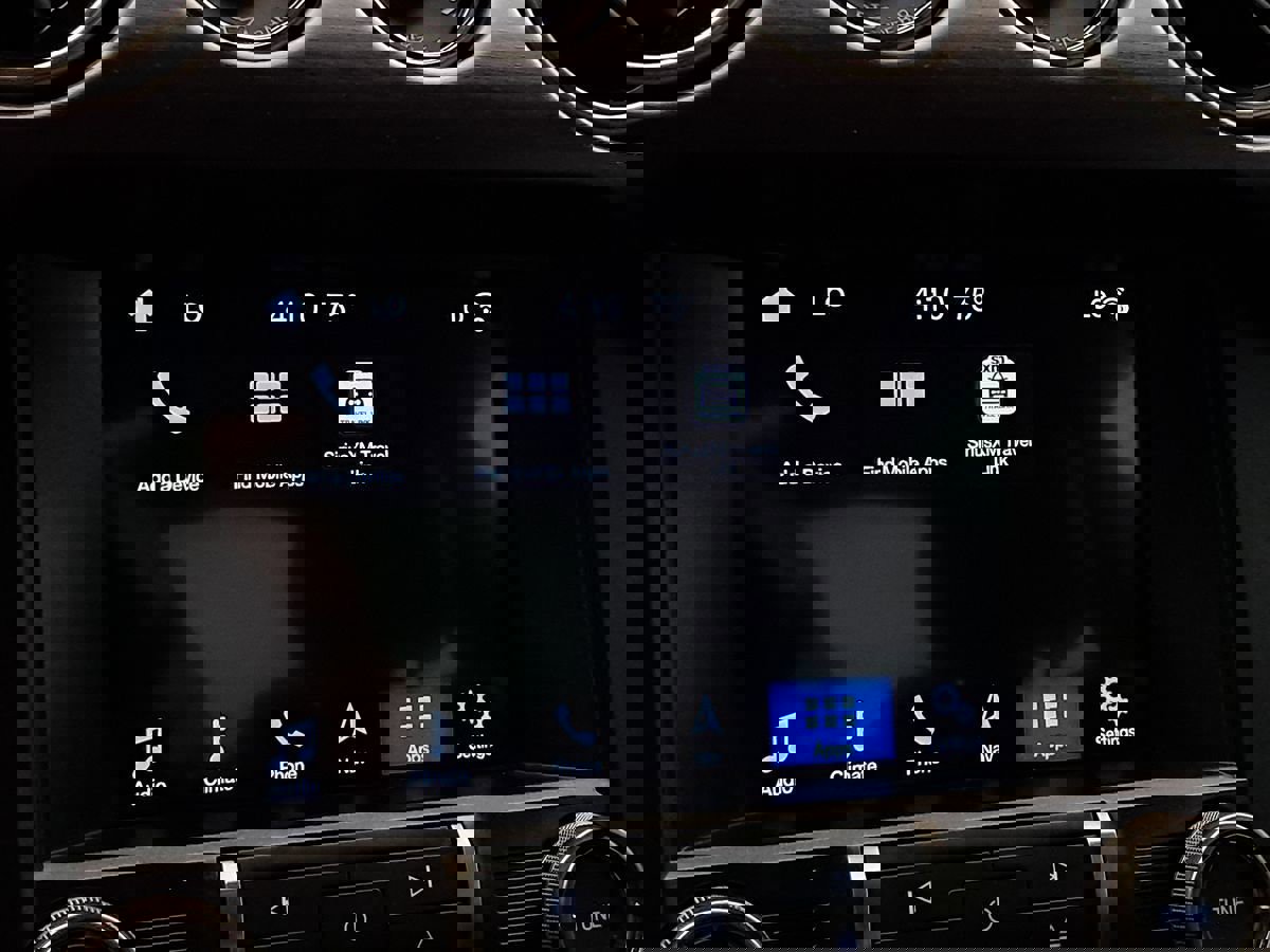 Used 2016 Ford Mustang Shelby GT350 w/ Technology Package image 28