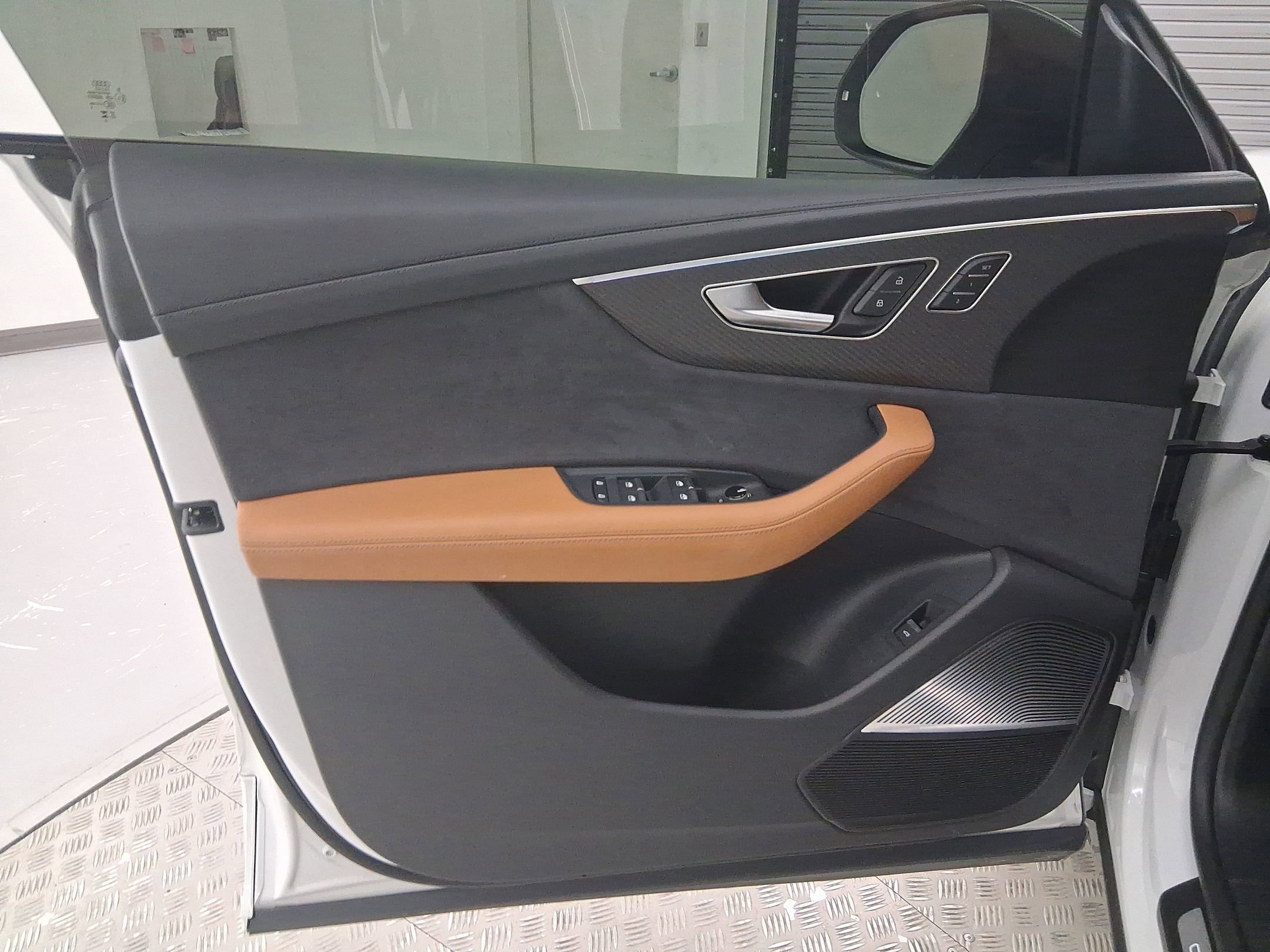 Used 2025 Audi RS Q8 performance image 20