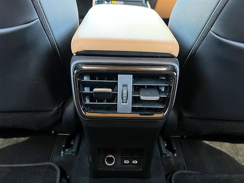 Used 2025 Lexus NX 250 FWD w/ Accessory Package (Z2) image 38