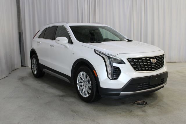 Used 2022 Cadillac XT4 Premium Luxury w/ Enhanced Visibility Package AWD/4WD image 26