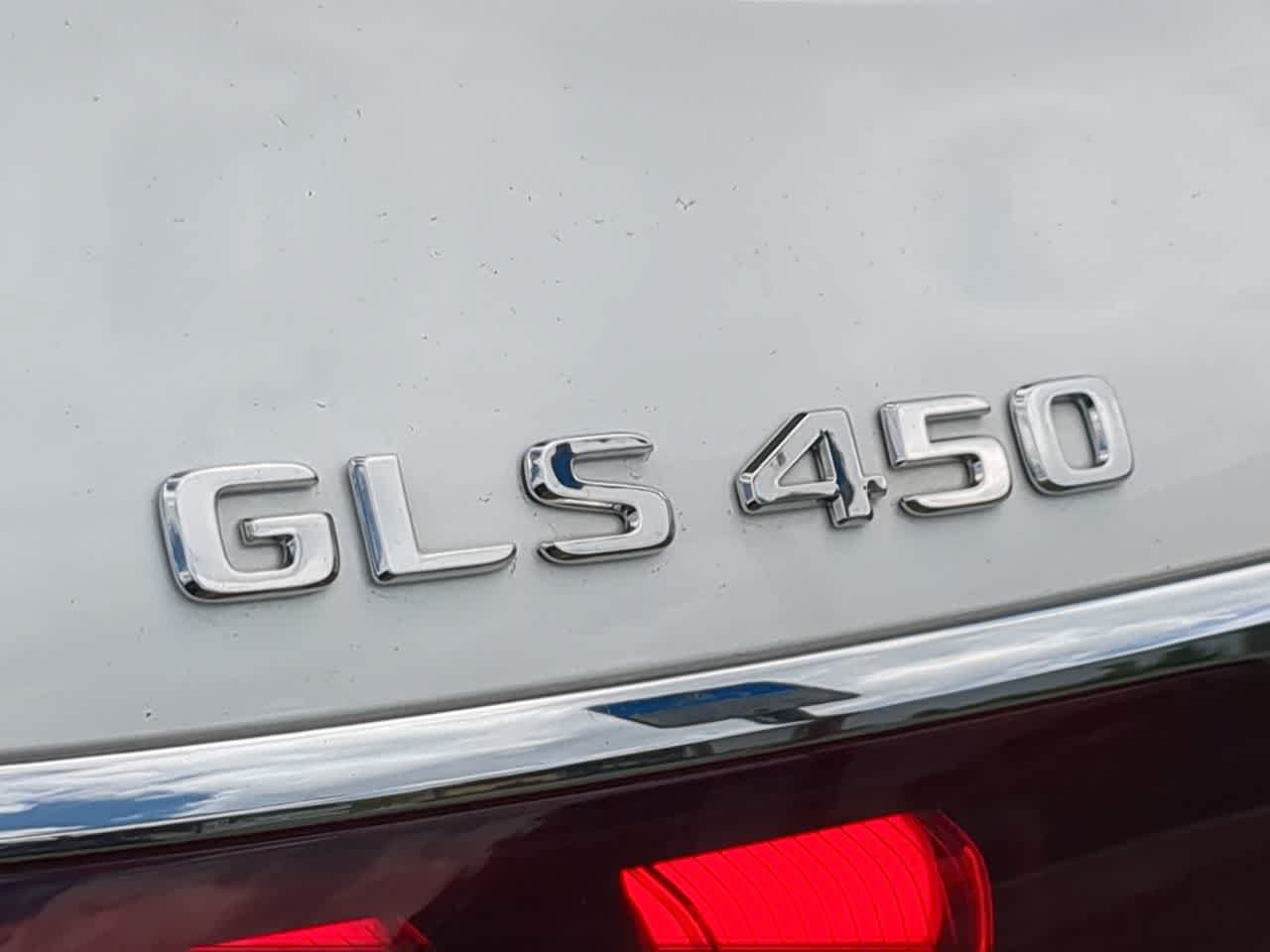 Used 2024 Mercedes-Benz GLS 450 4MATIC image 12