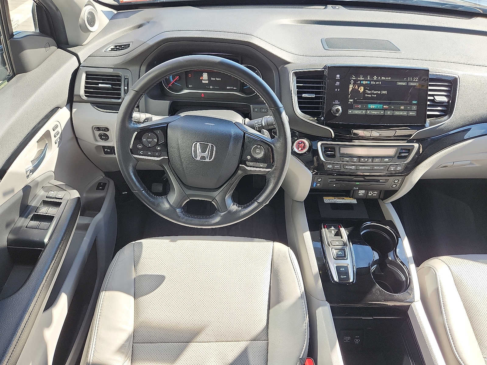Used 2020 Honda Pilot Elite image 11