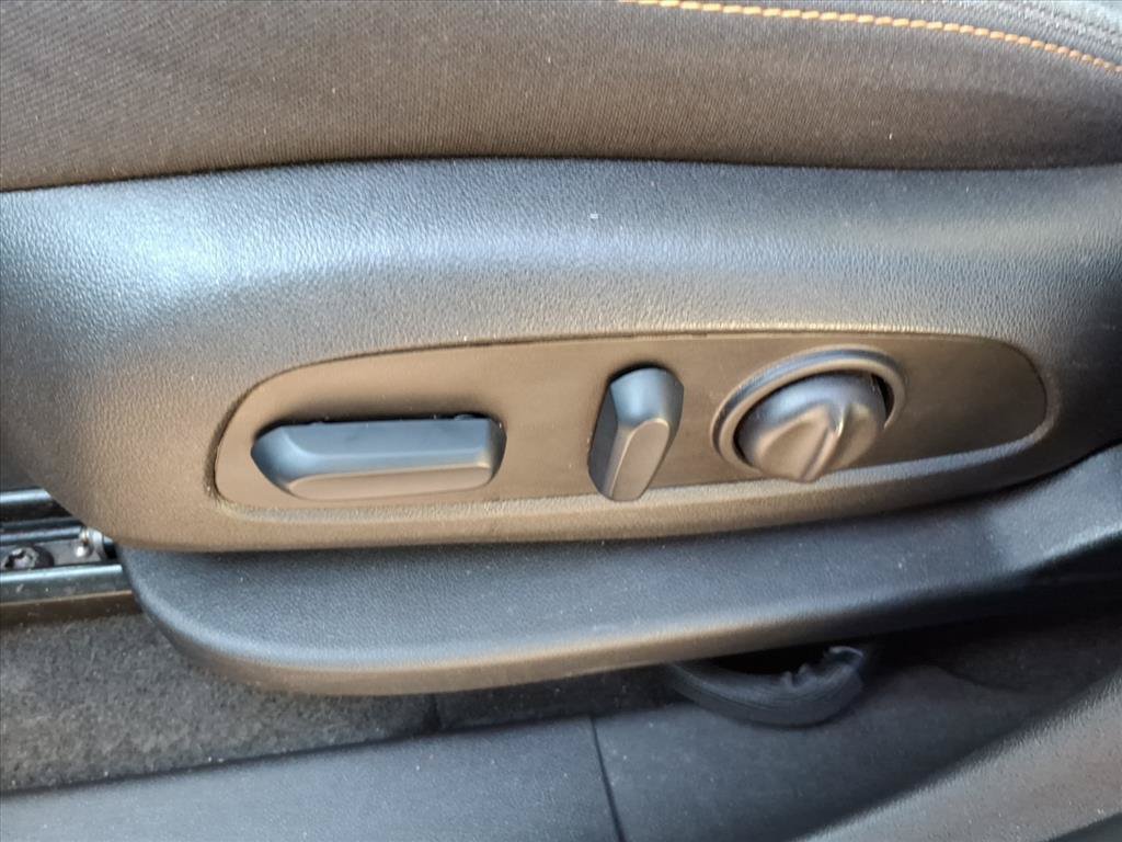 Used 2024 Chevrolet Equinox LT FWD image 25