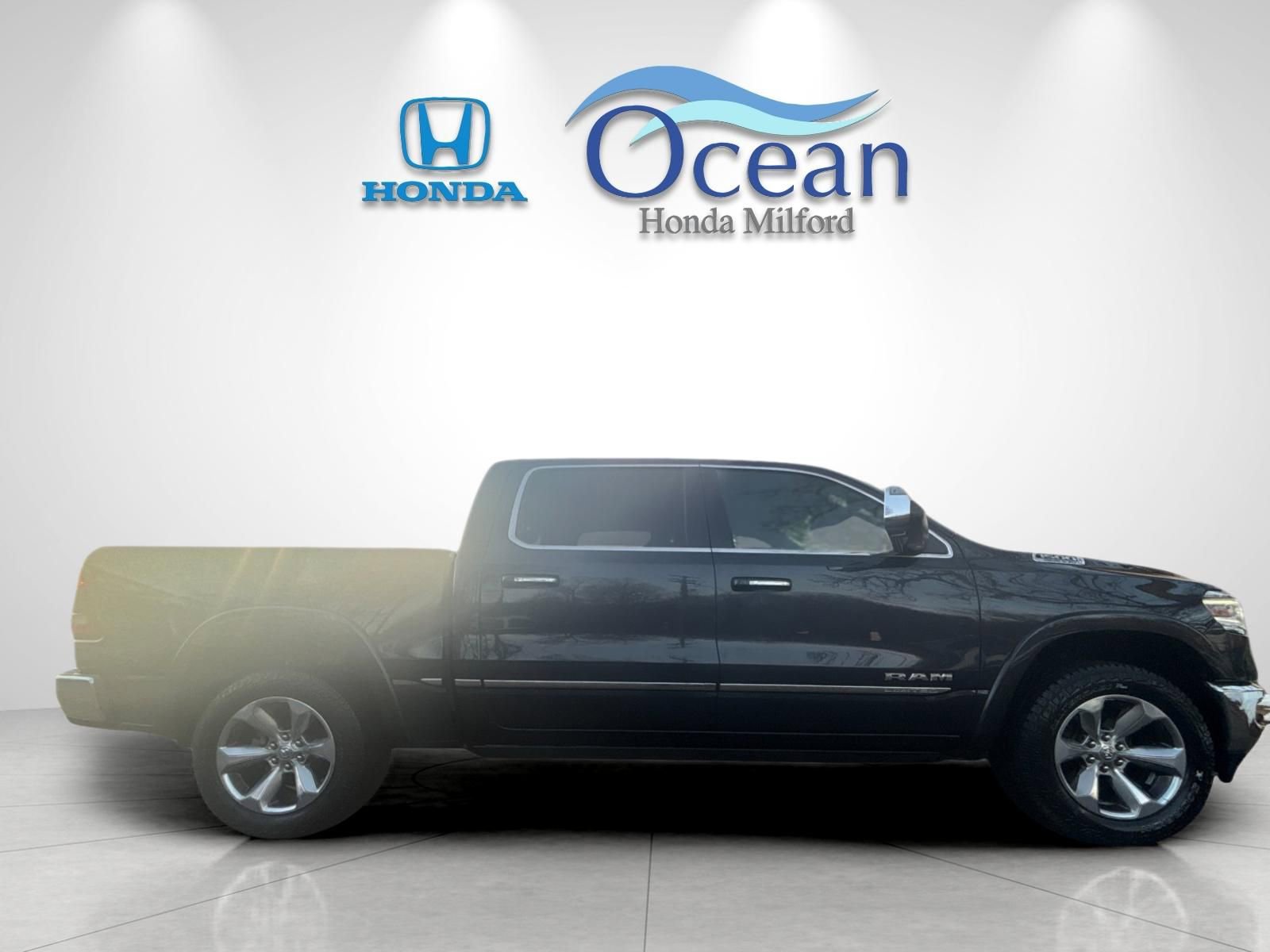 Used 2020 RAM 1500 Limited image 2