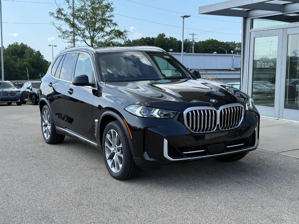 Used 2024 BMW X5 xDrive40i w/ Premium Package