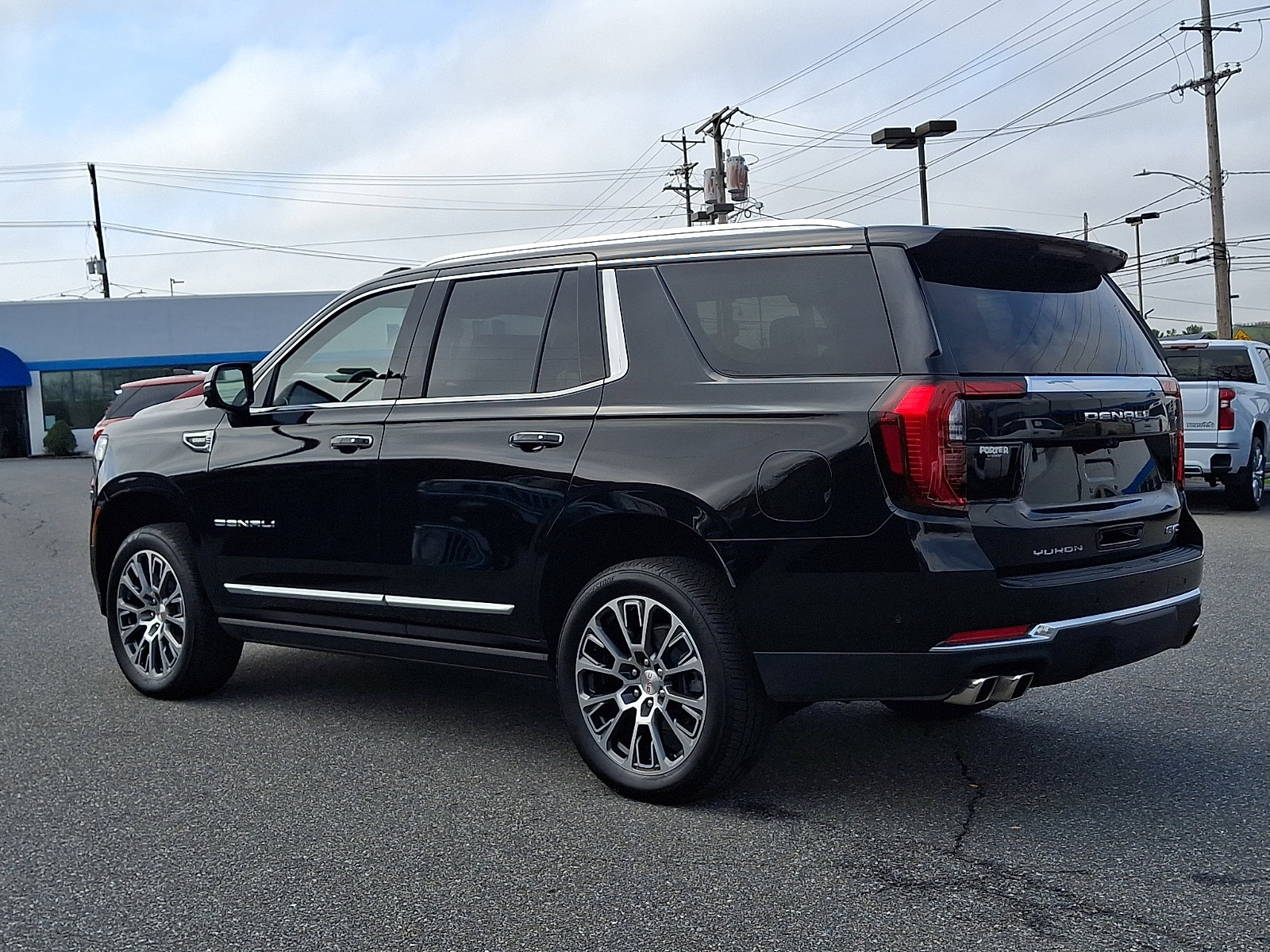 Certified 2026 GMC Yukon Denali w/ Denali Reserve Package image 6