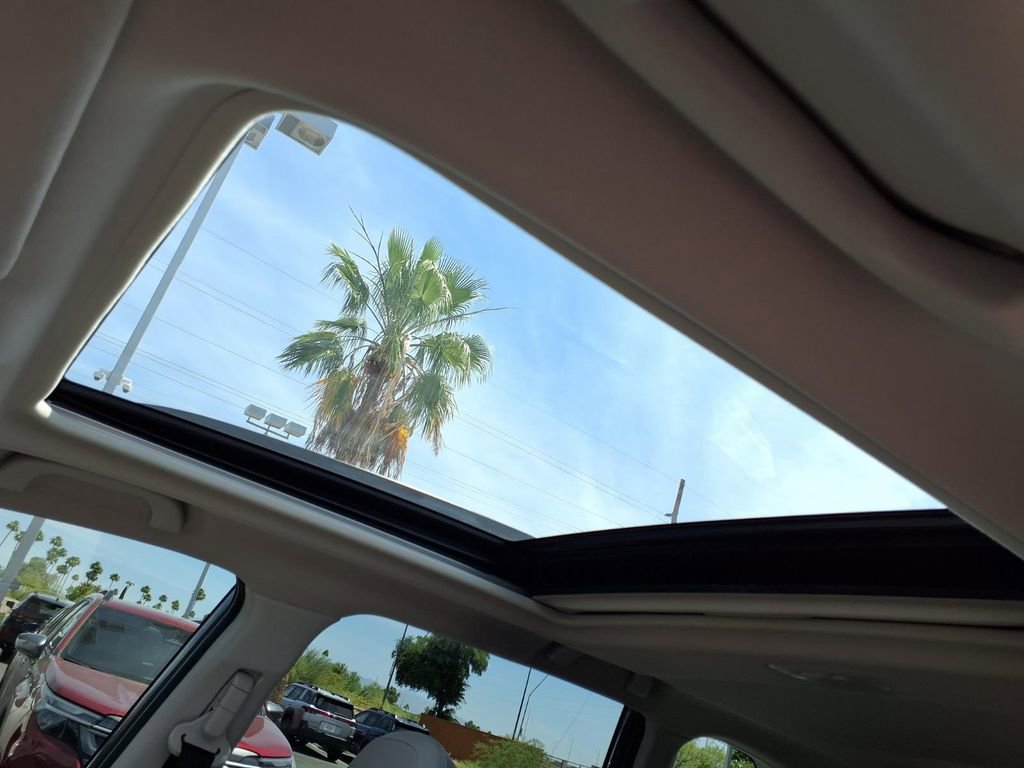 Used 2022 Subaru Forester Limited image 6