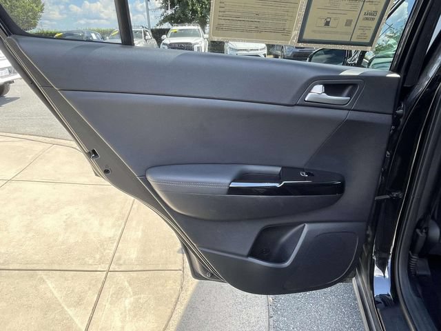 Certified 2022 Kia Sportage EX w/ EX Technology Package FWD image 15