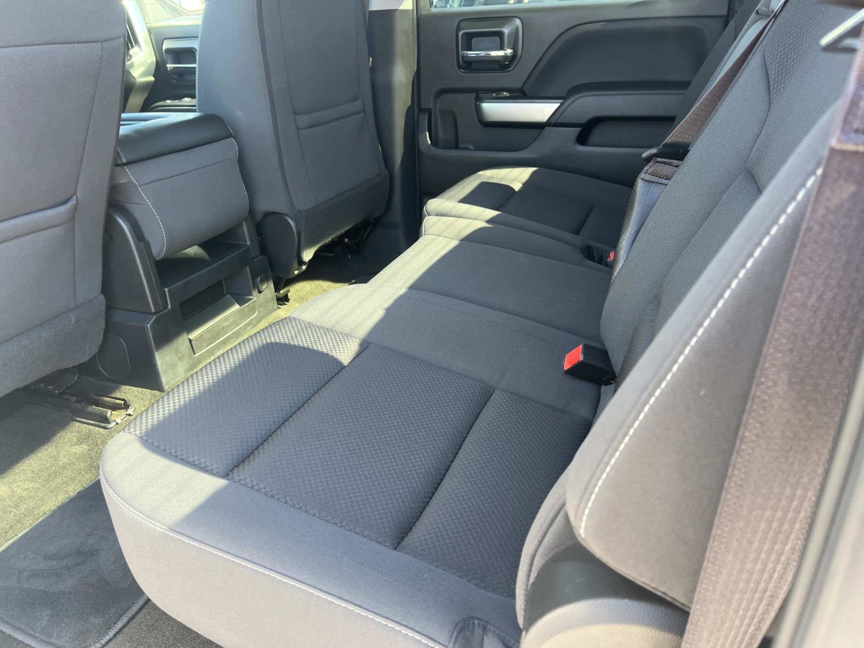 Used 2017 Chevrolet Silverado 1500 LT w/ All Star Edition AWD/4WD image 17