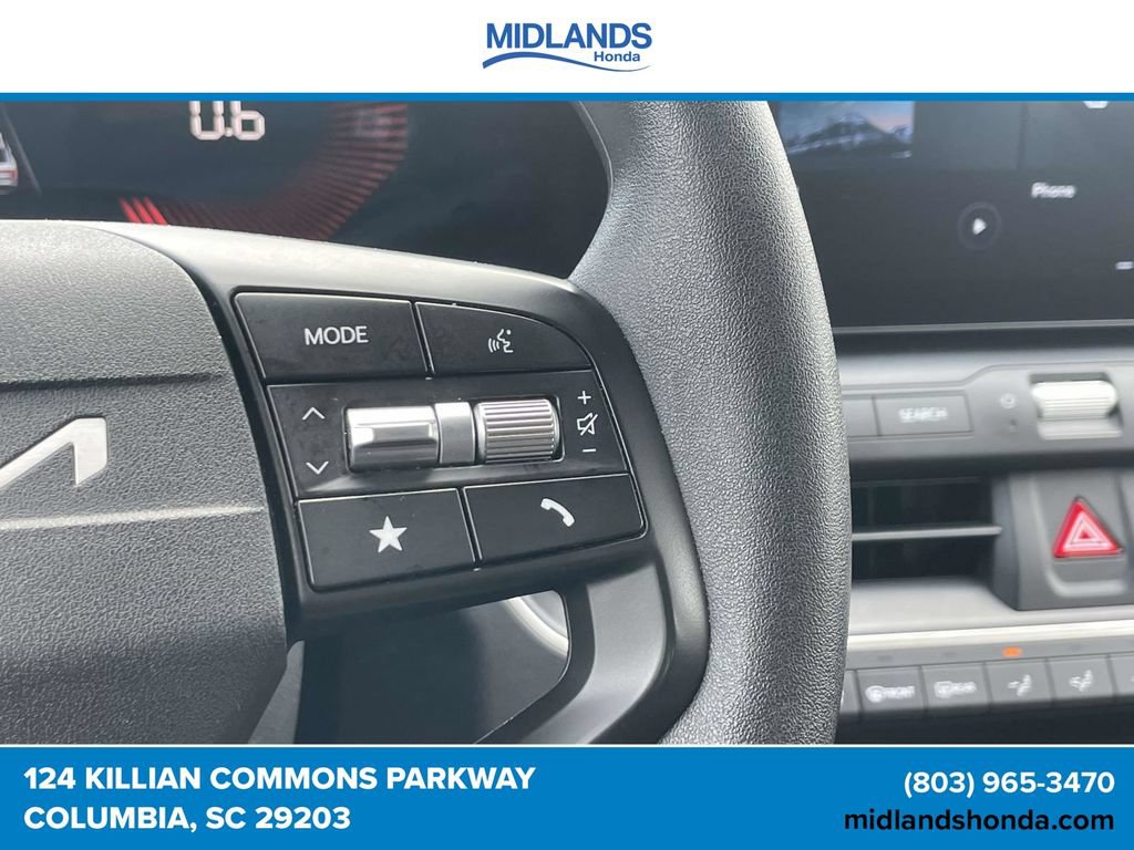 Used 2025 Kia K4 FWD image 51