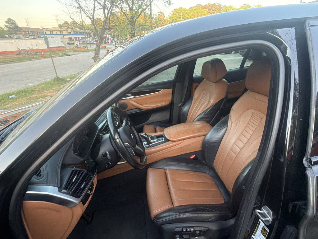 Used 2018 BMW X6 sDrive35i image 8