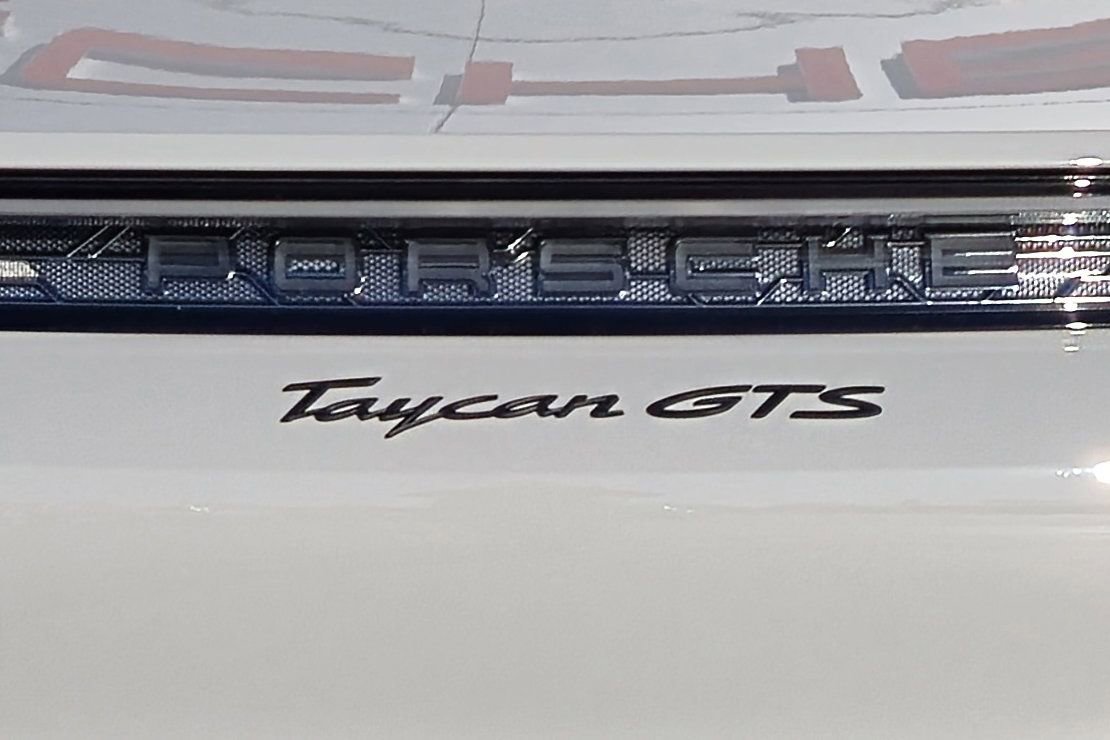 New 2025 Porsche Taycan GTS image 12