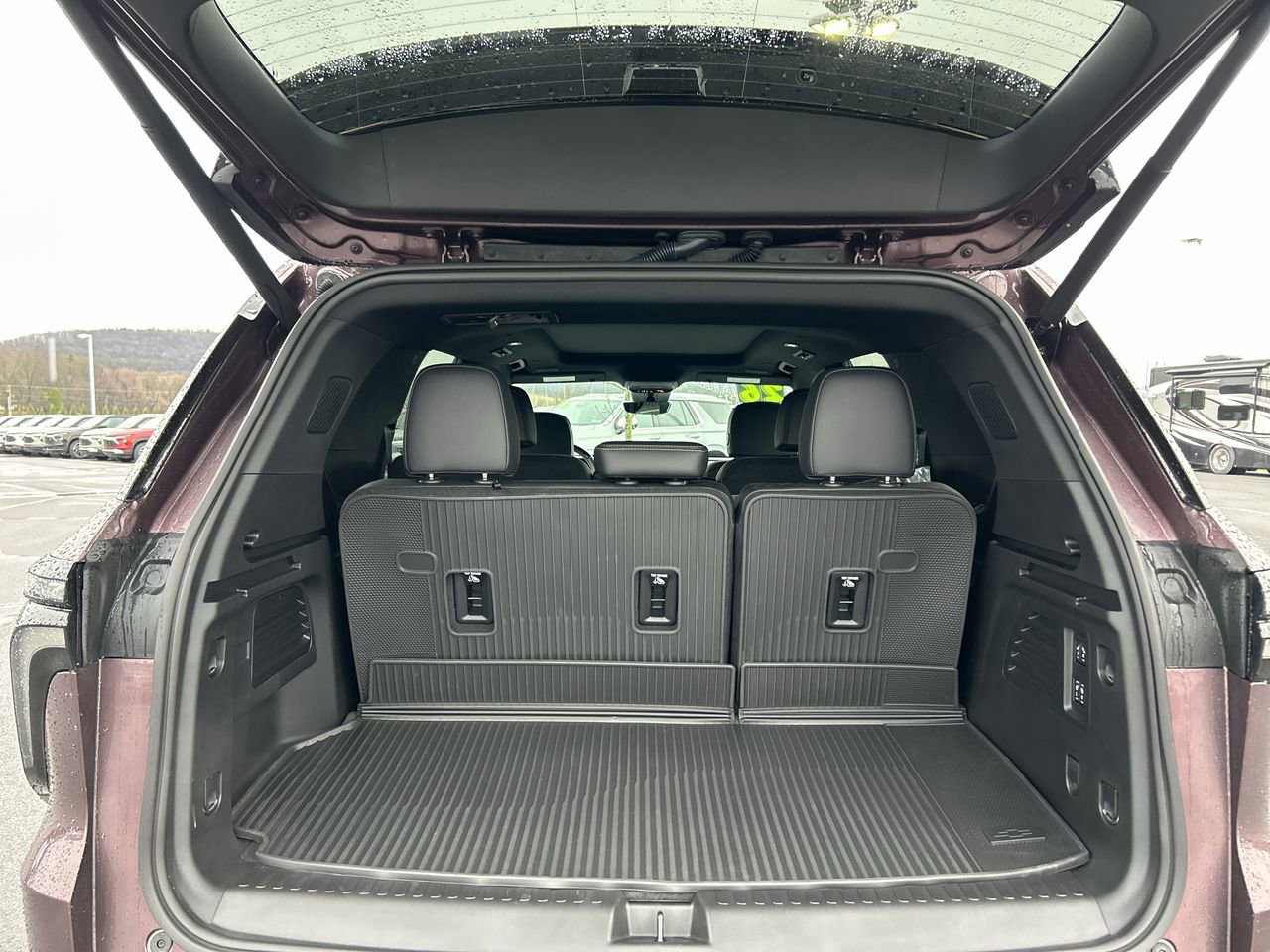 Used 2026 Chevrolet Traverse High Country w/ LPO, Floor Liner Package image 19