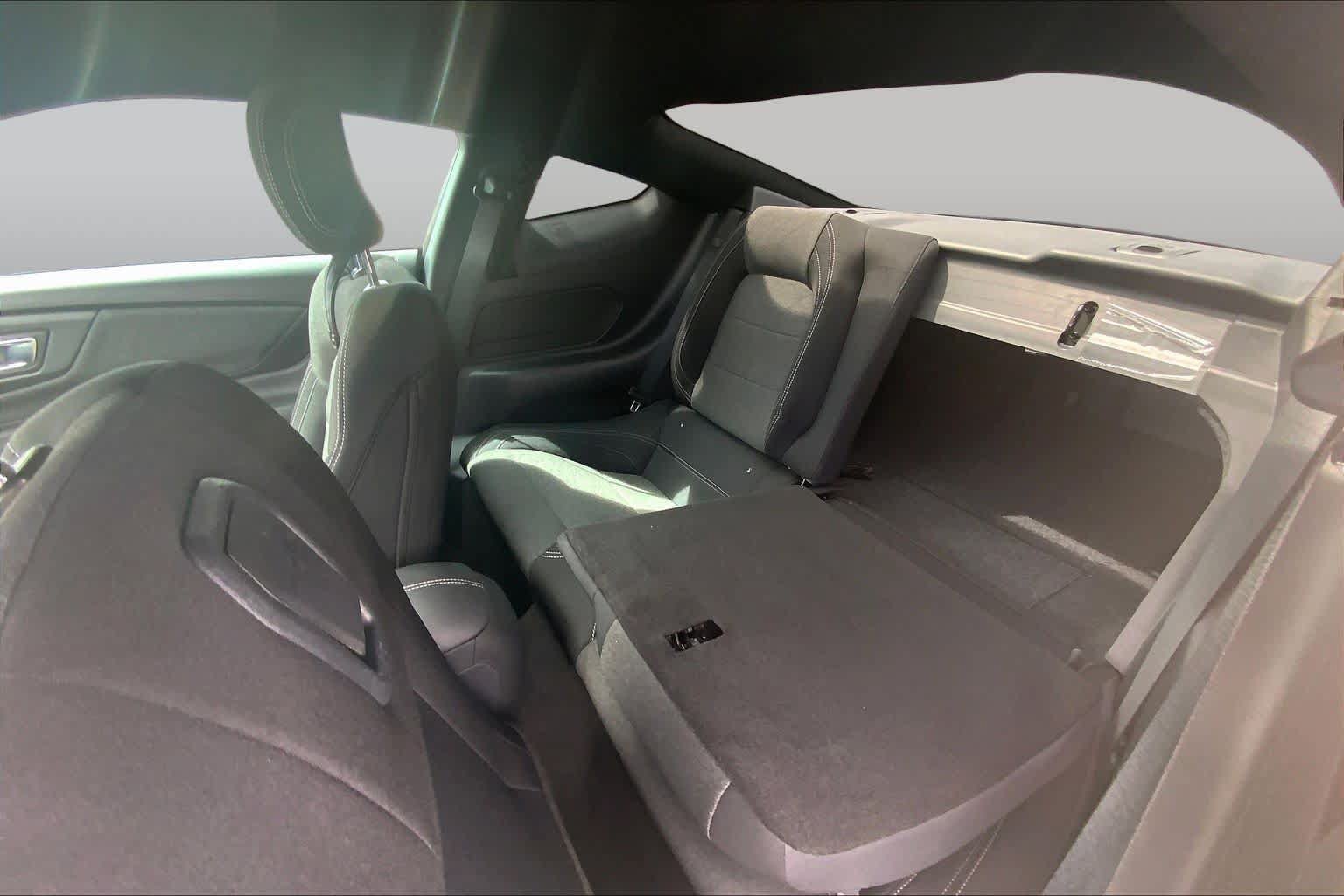 Certified 2025 Ford Mustang Coupe RWD image 20