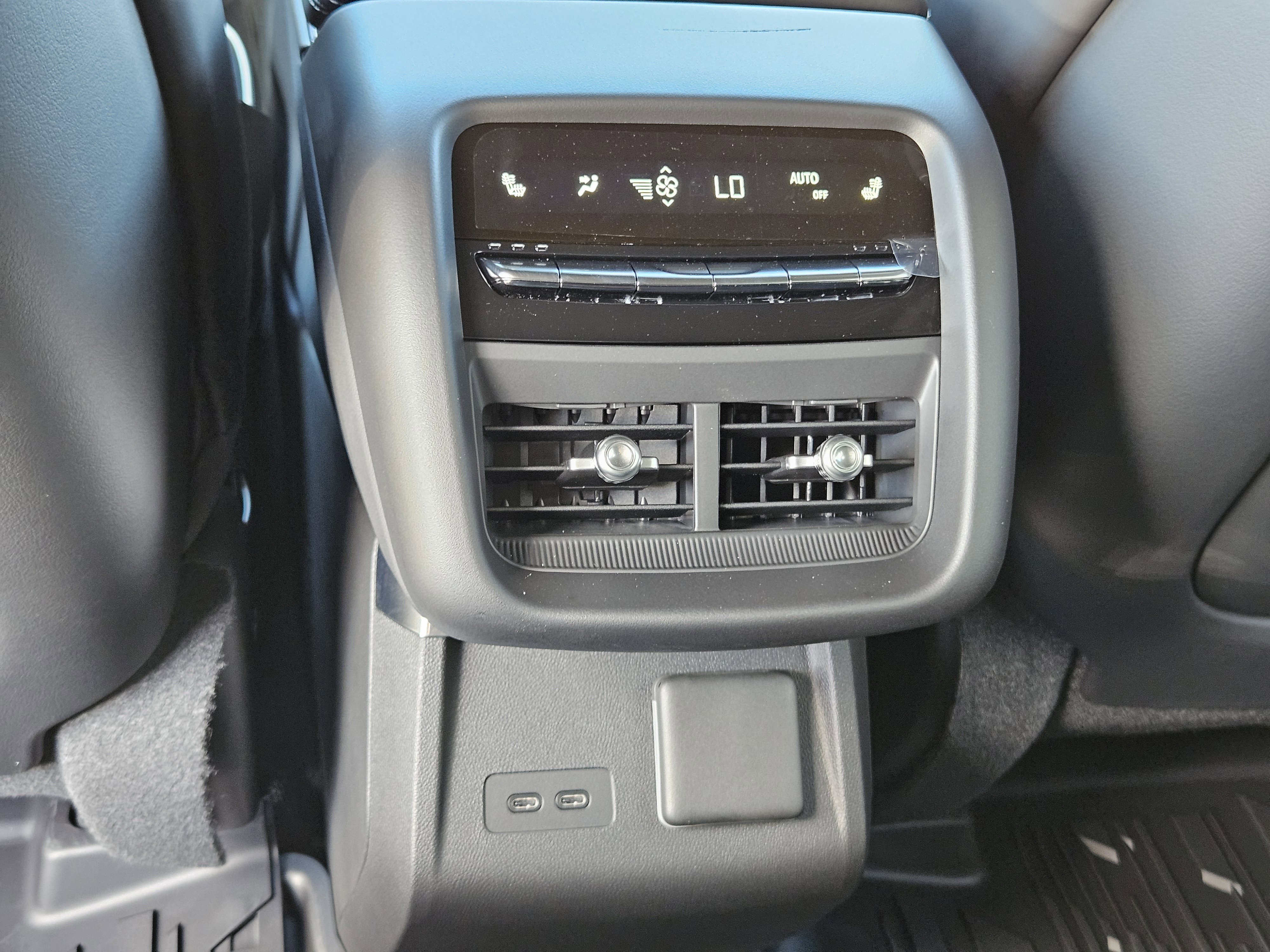 New 2026 Cadillac Lyriq V w/ Exterior Carbon Fiber Package image 19