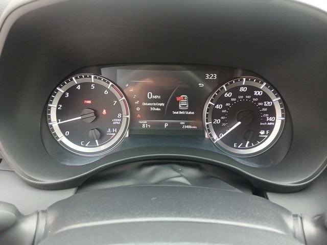 Used 2023 Toyota Highlander LE FWD image 43