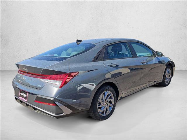 New 2026 Hyundai Elantra Blue image 2