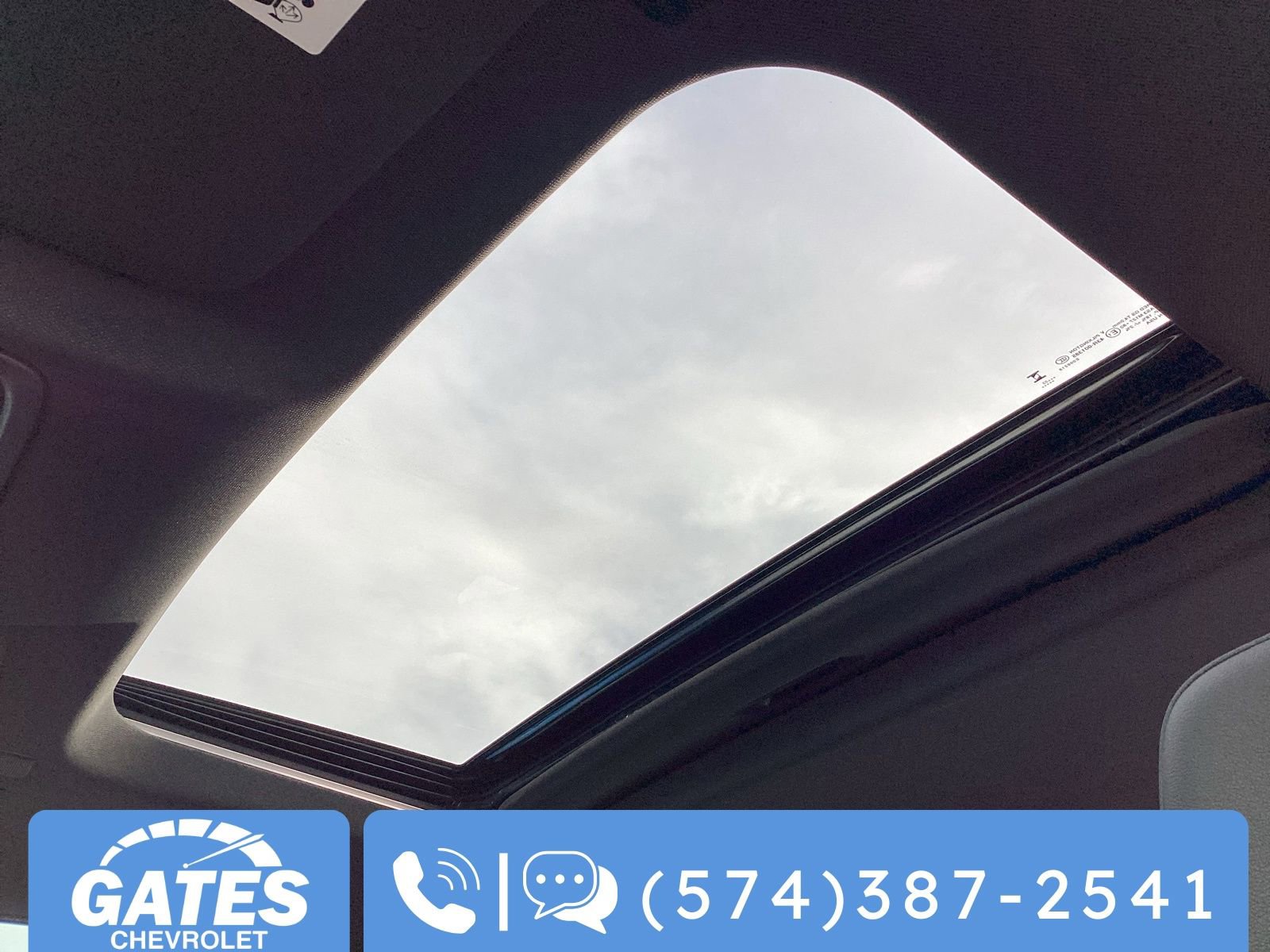 Used 2024 GMC Sierra 2500 AT4 w/ AT4 Premium Plus Package image 4