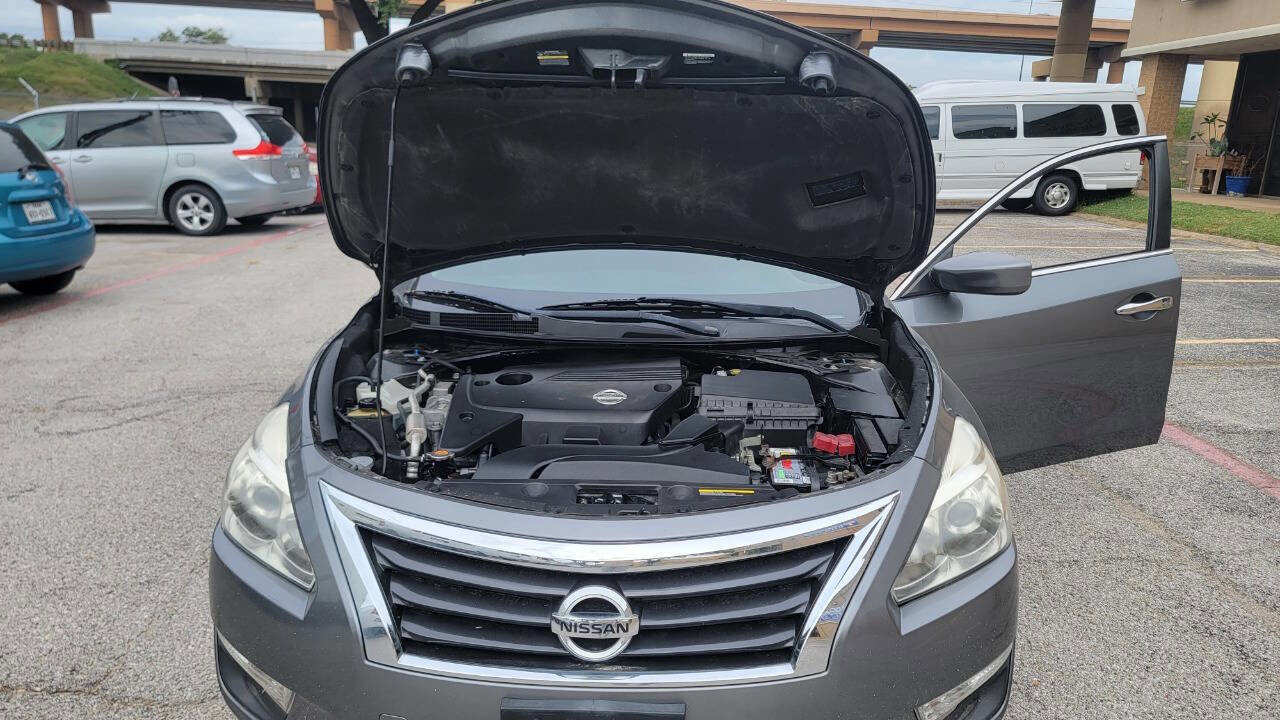 Used 2015 Nissan Altima 2.5 S w/ Power Driver Seat Package FWD image 28