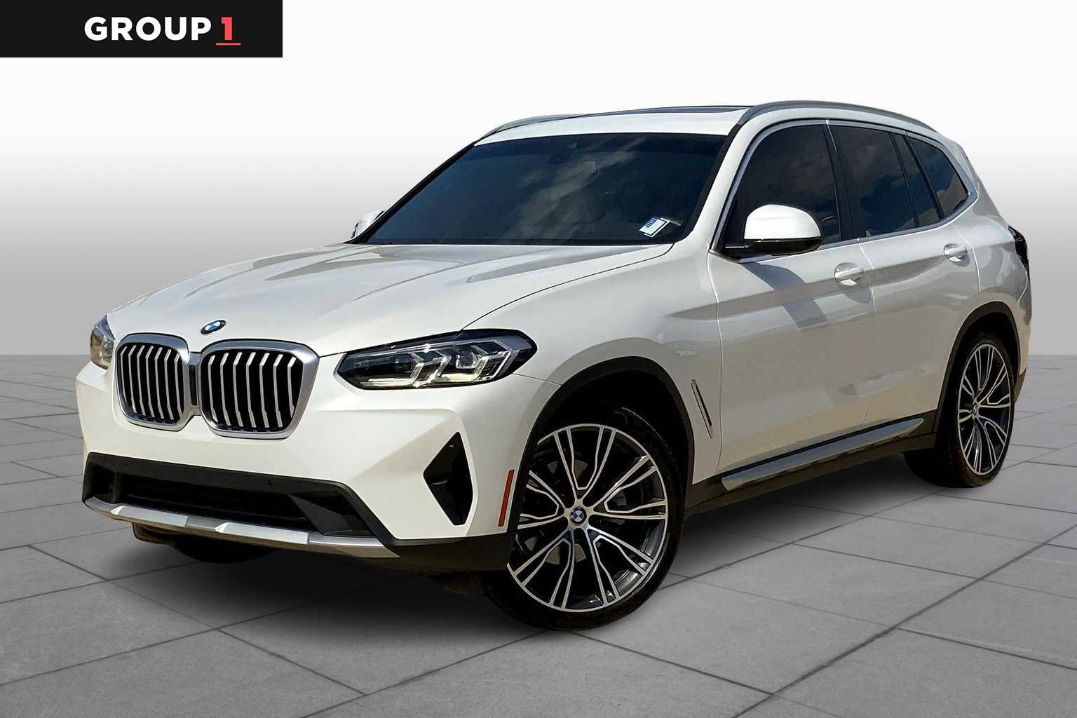 Used 2022 BMW X3 xDrive30i w/ Premium Package 2