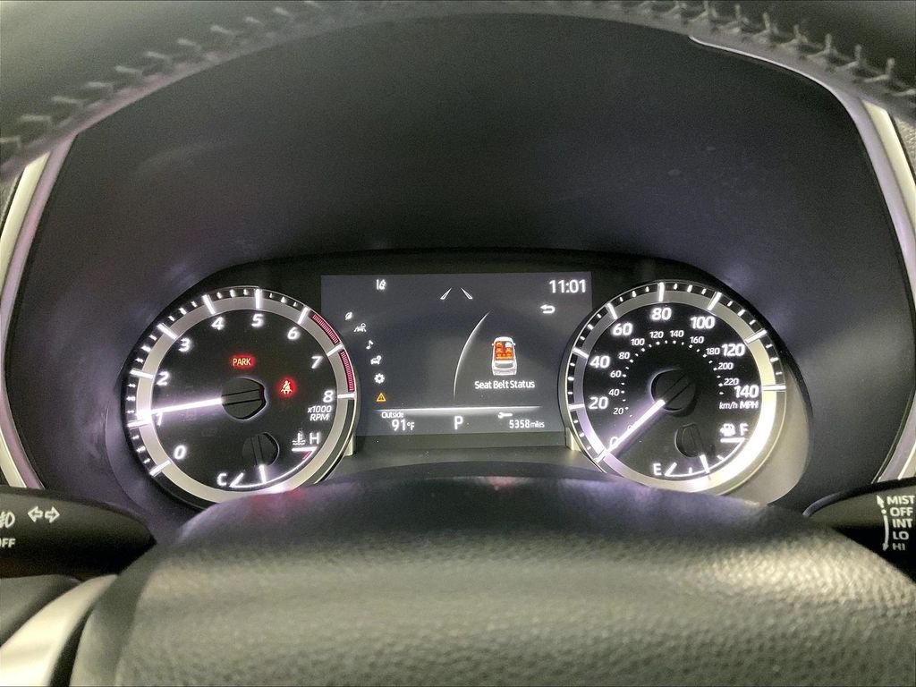 Used 2023 Toyota Highlander XLE AWD/4WD image 25