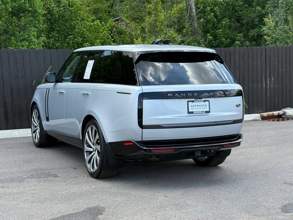 Certified 2023 Land Rover Range Rover SE AWD/4WD image 3