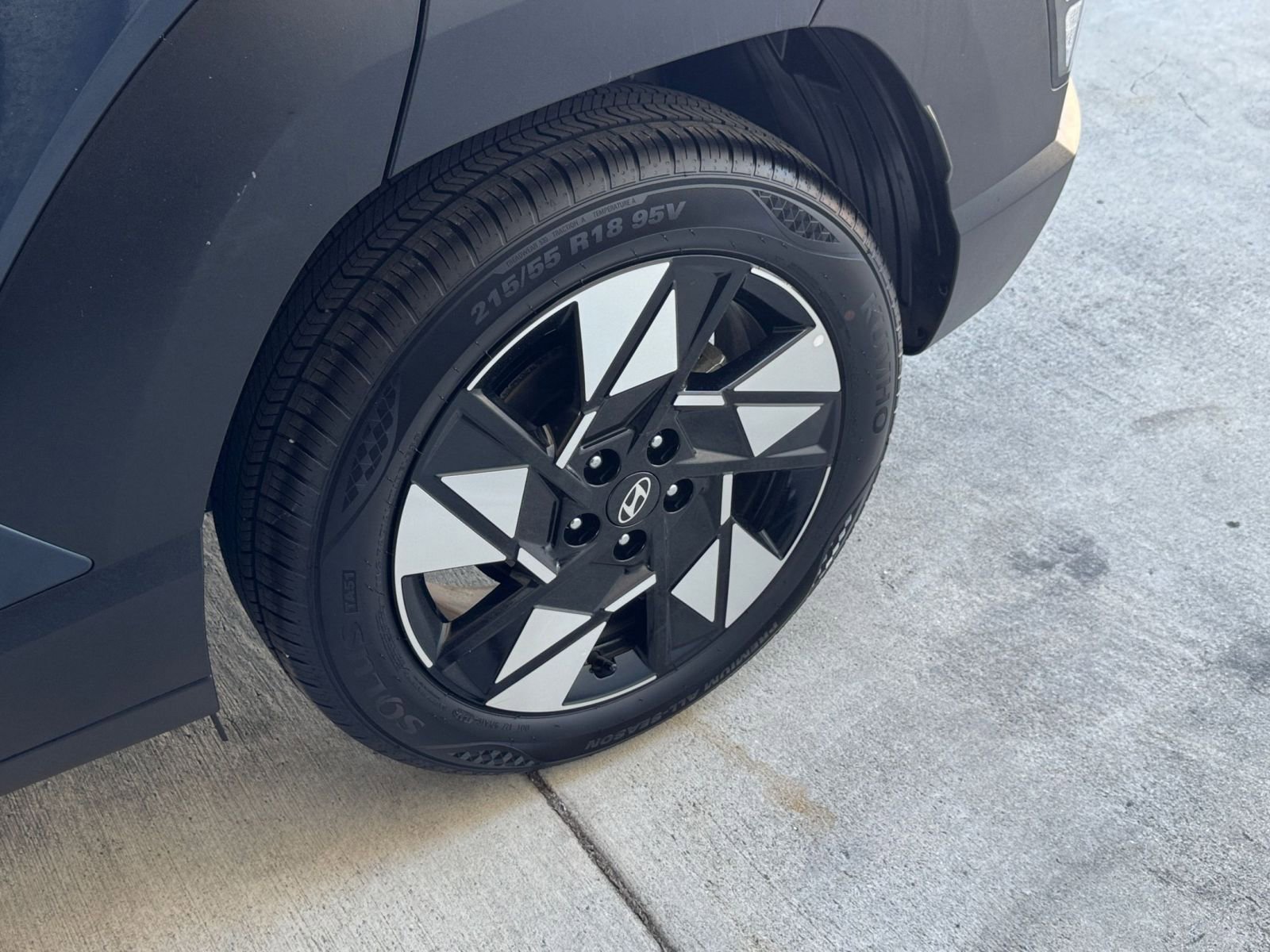 Used 2025 Hyundai Kona SEL image 31