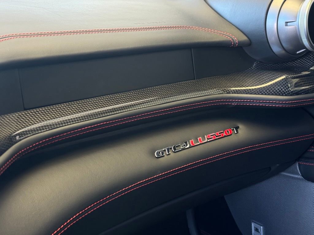 Used 2018 Ferrari GTC4Lusso T image 23