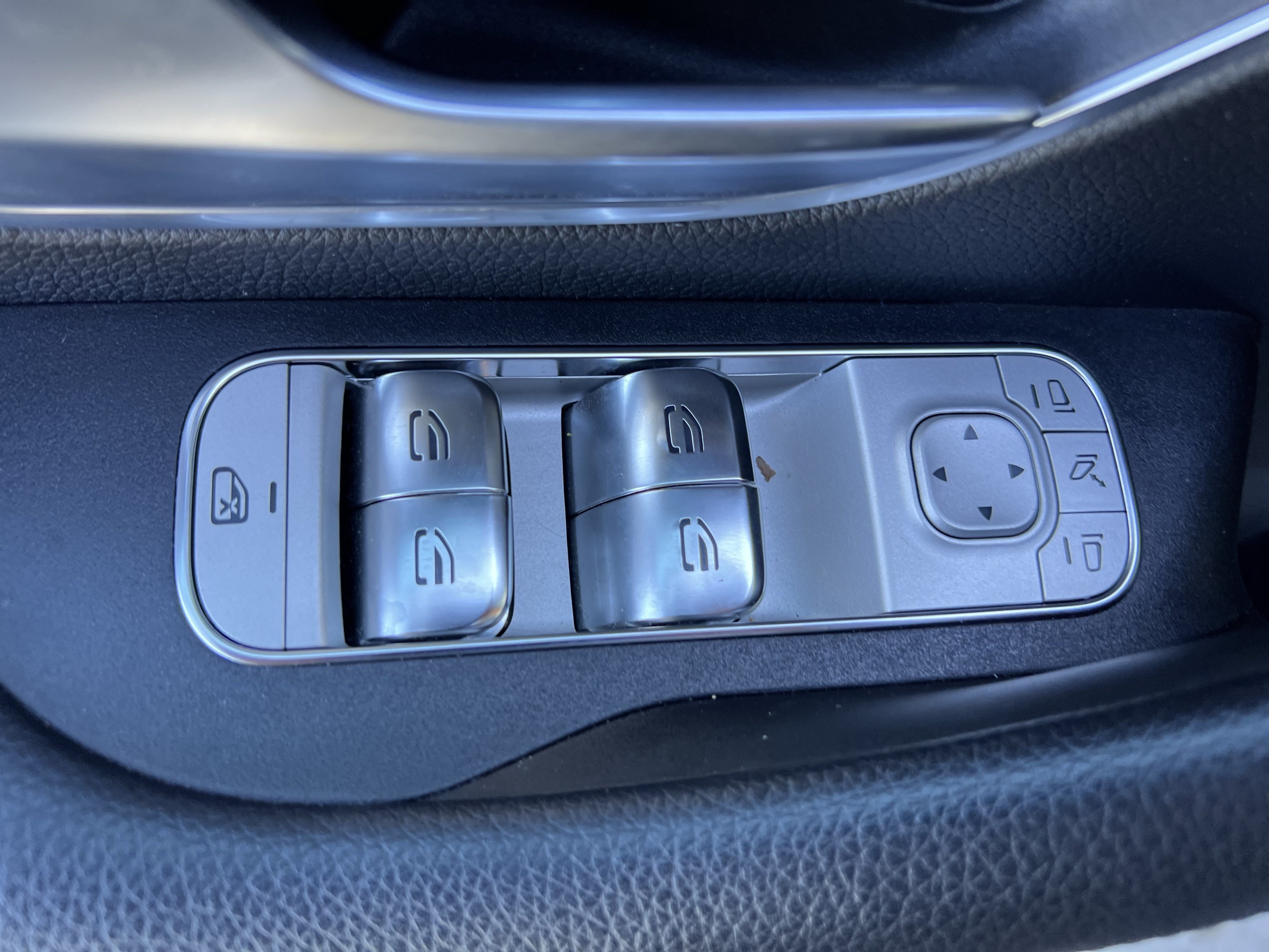 Used 2026 Mercedes-Benz GLE 350 4MATIC image 15