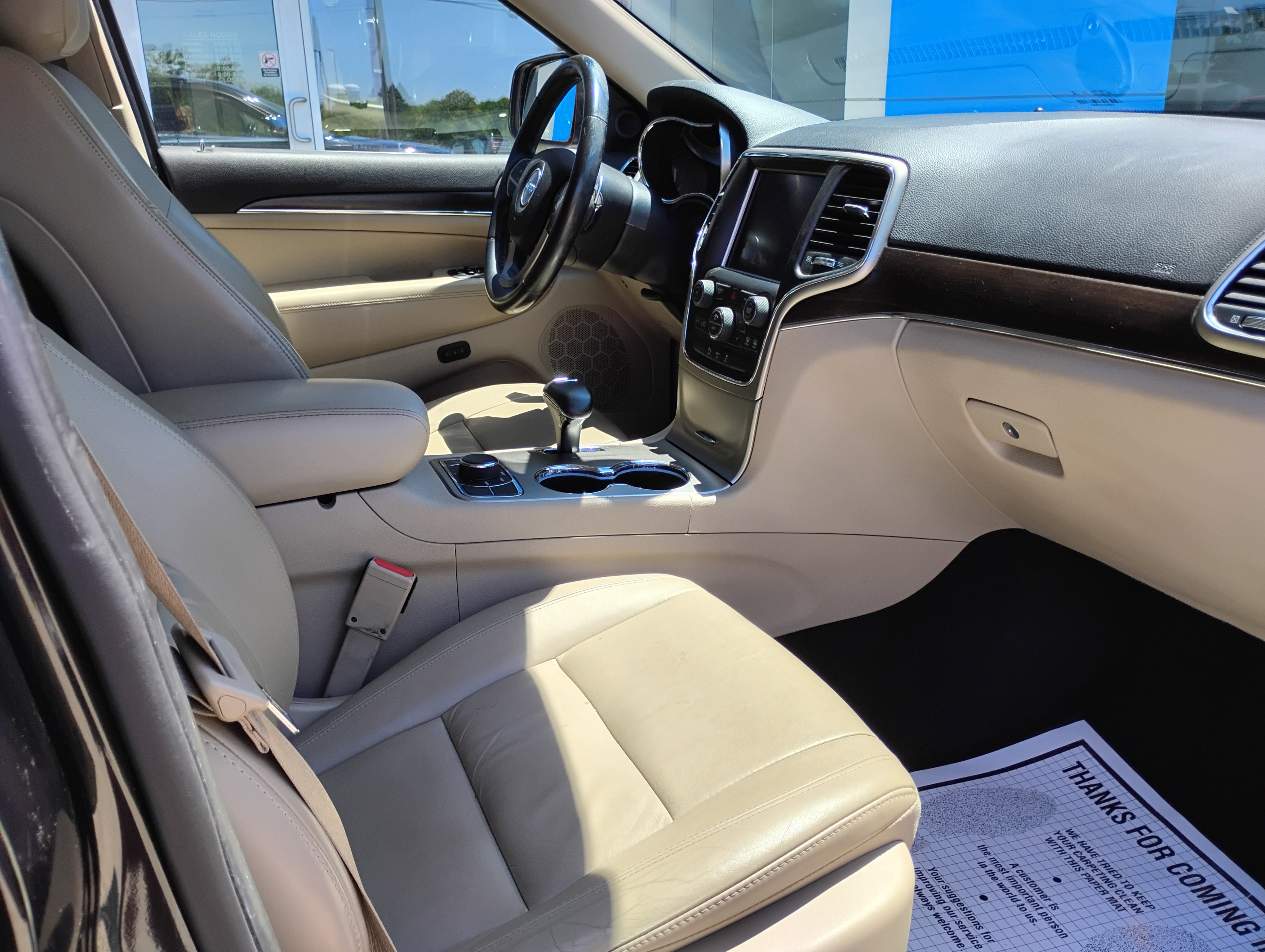 Used 2014 Jeep Grand Cherokee Limited AWD/4WD image 11