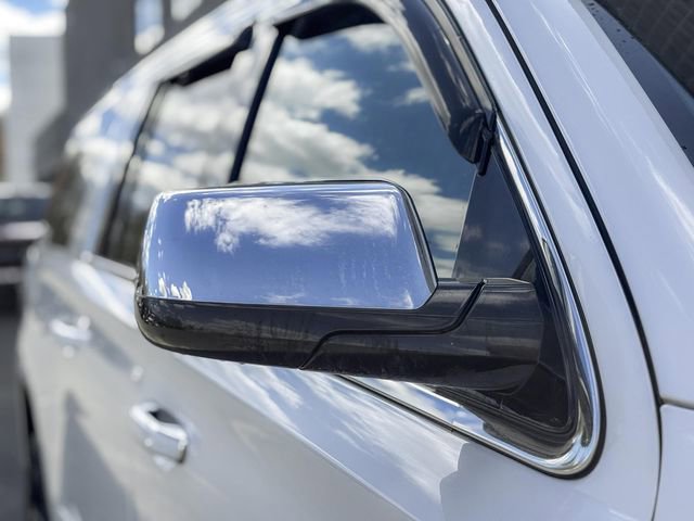 Used 2019 Chevrolet Suburban Premier image 20