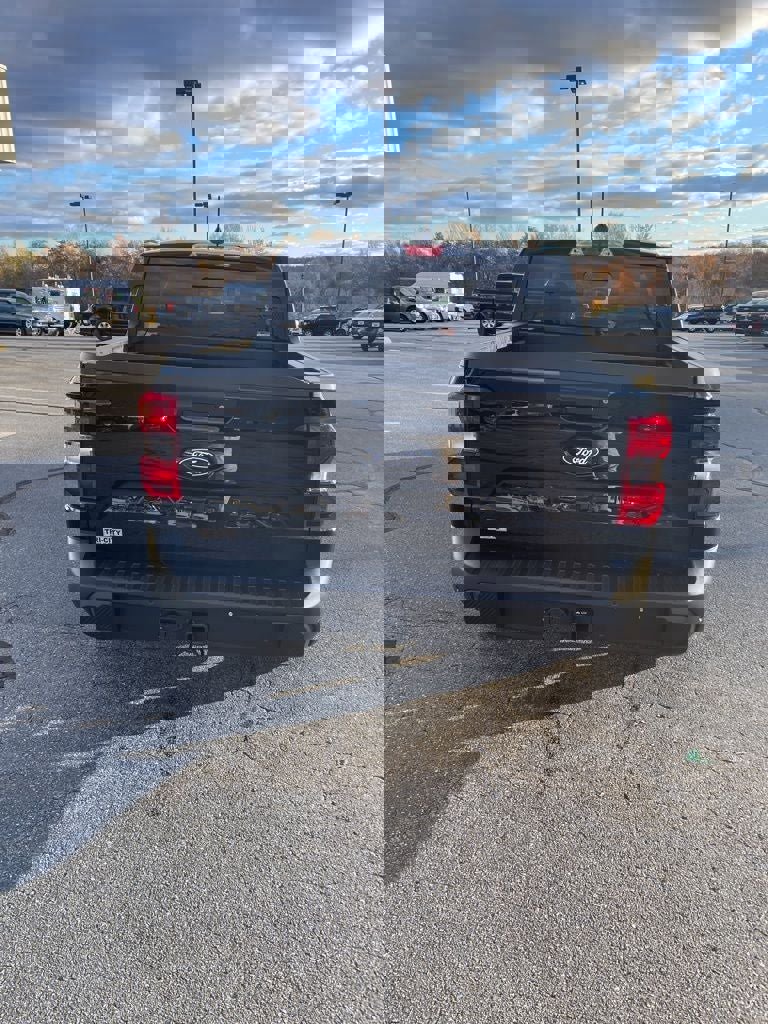 New 2025 Ford Maverick Lariat w/ 4K Tow Package image 24