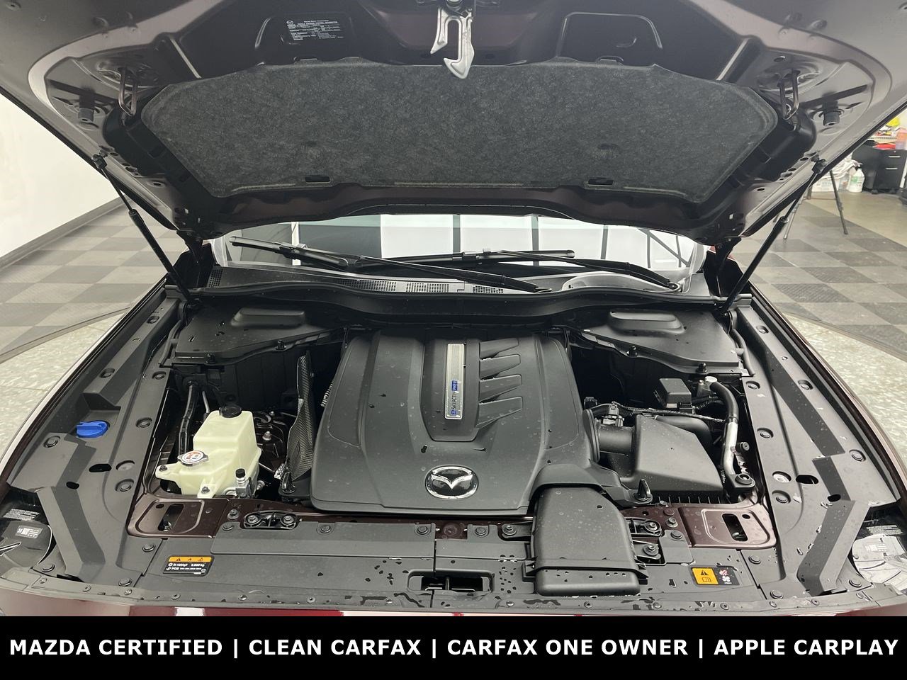 Certified 2025 MAZDA CX-90 Plug-In Hybrid w/Premium Sport image 32
