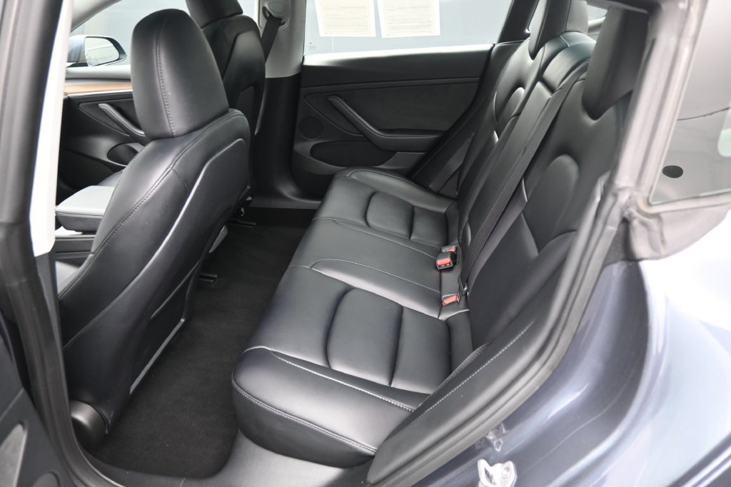 Used 2023 Tesla Model 3 Standard Range RWD image 13