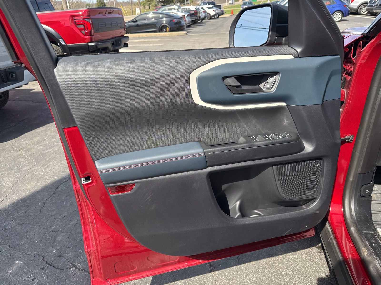 New 2025 Ford Bronco Sport Heritage w/ Convenience Package image 17