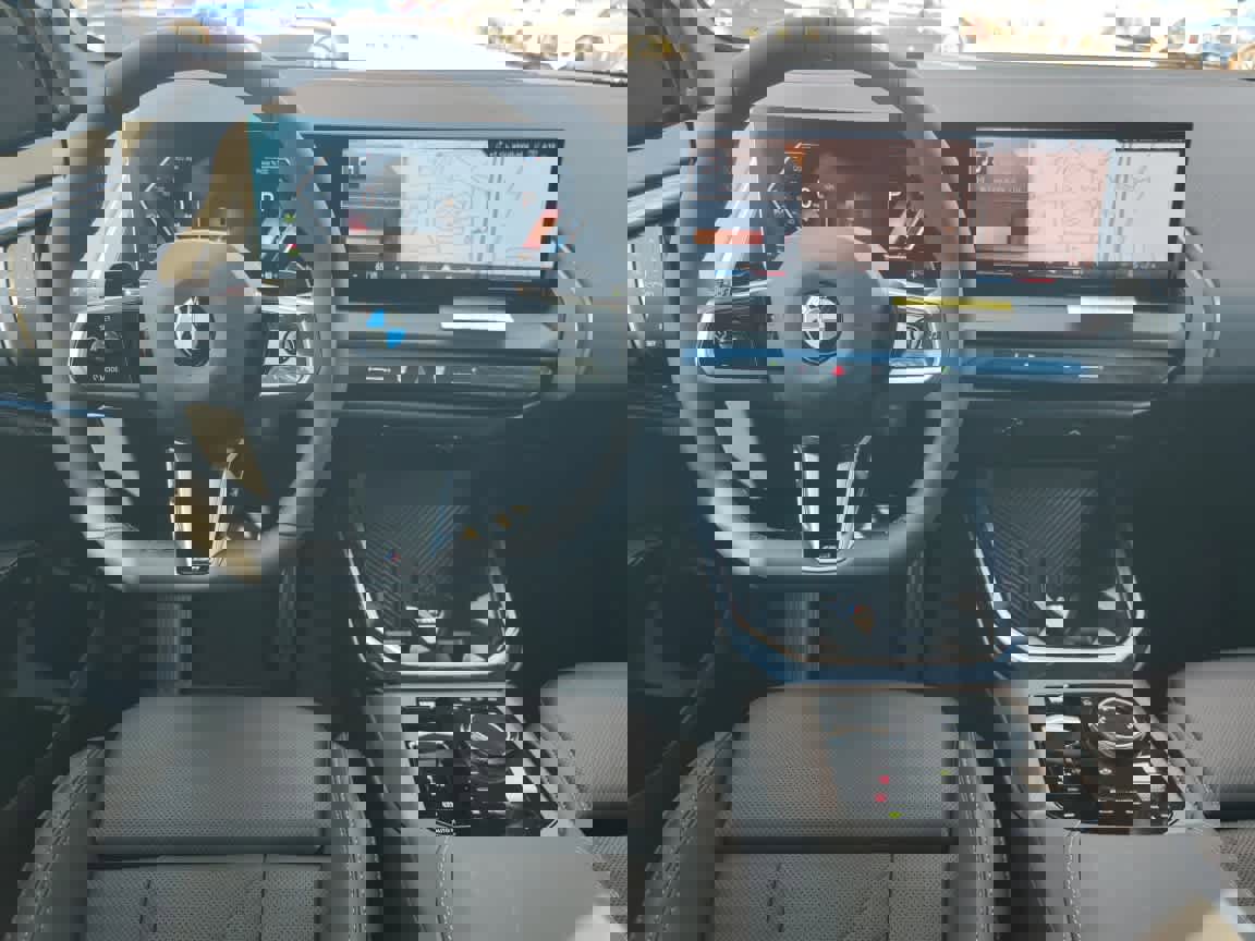 Used 2026 BMW X3 xDrive30 w/ Premium Package image 26