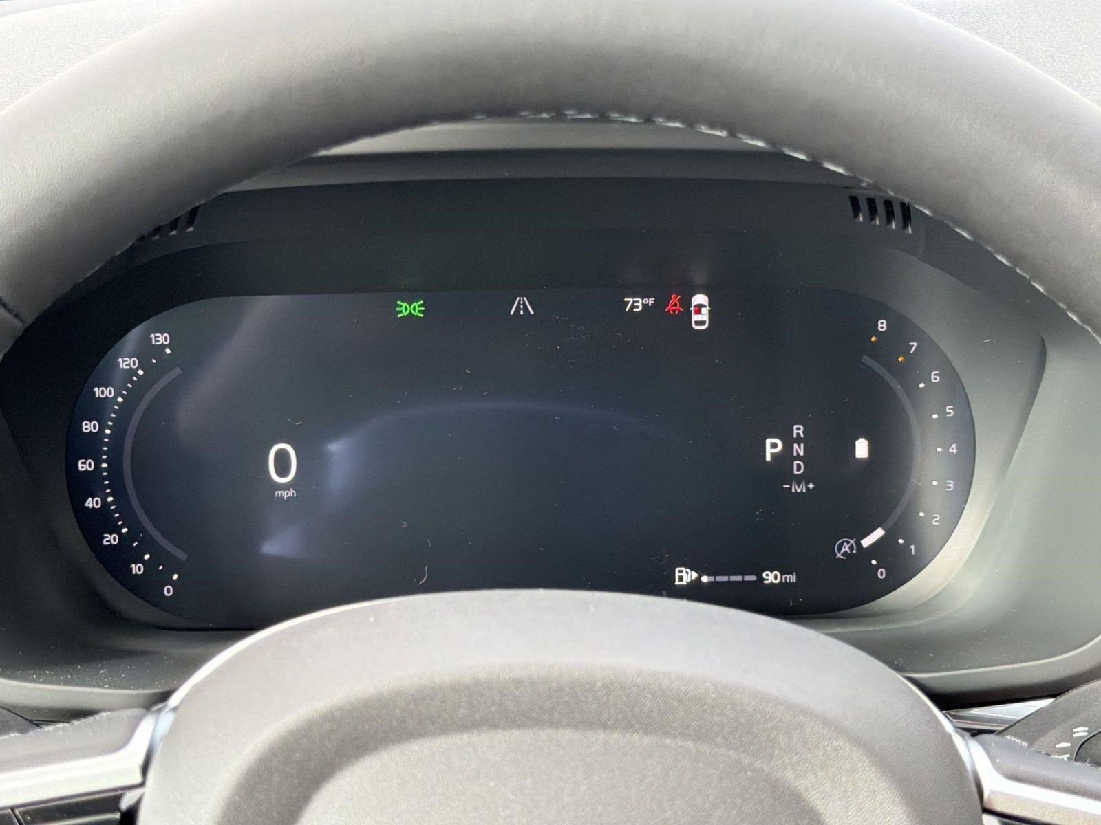 New 2026 Volvo XC60 B5 Plus w/ Protection Package Premier image 18