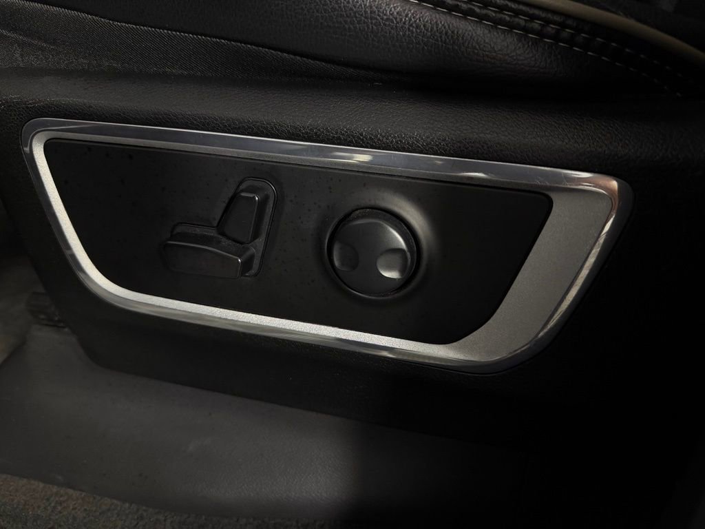 Used 2021 RAM 1500 Laramie w/ Sport Appearance Package RWD image 25