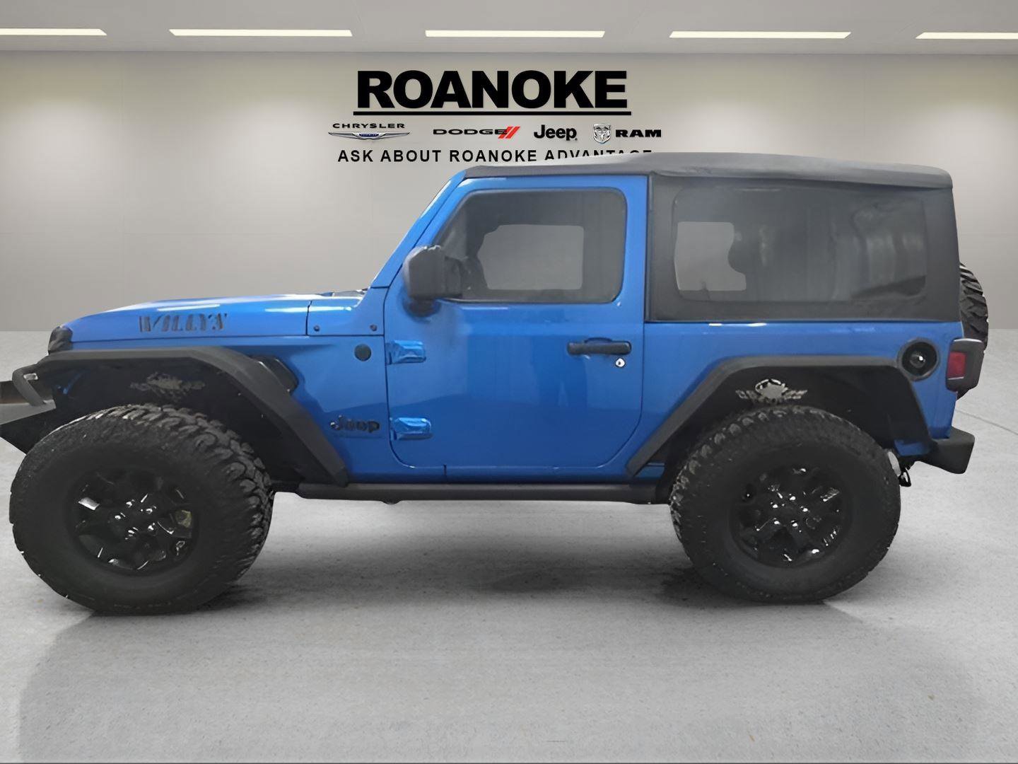 Used 2021 Jeep Wrangler Sport image 3
