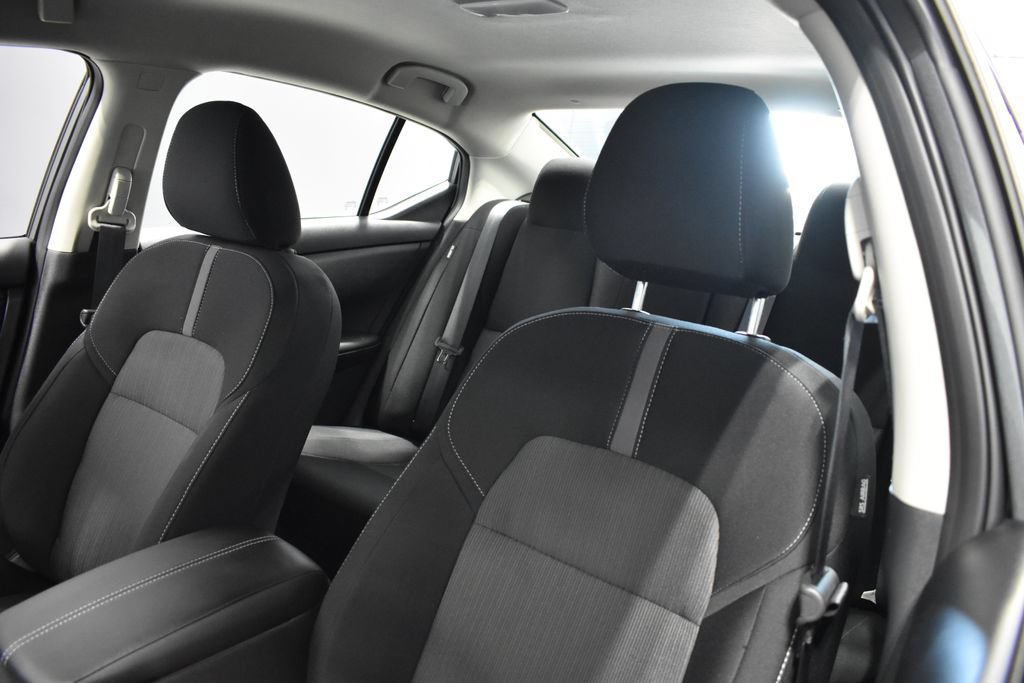Certified 2023 Nissan Sentra SV FWD image 16
