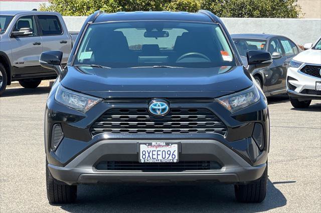 Certified 2021 Toyota RAV4 LE AWD/4WD image 10