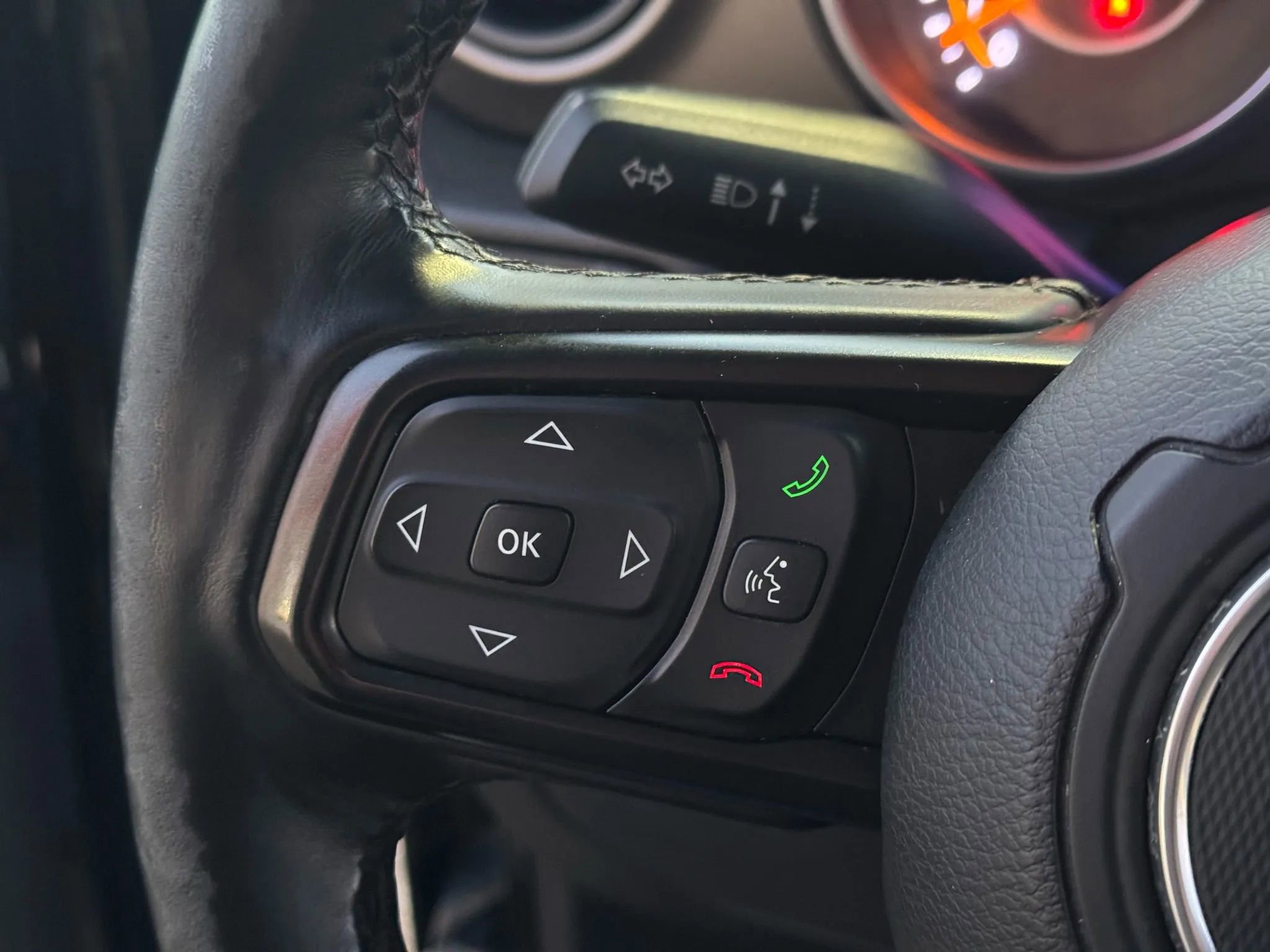 Used 2018 Jeep Wrangler Unlimited Sport S image 29